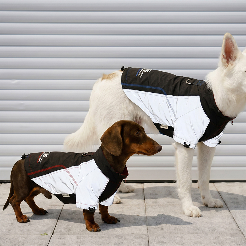 قميص رياضي للحيوانات الأليفة قابل للتنفس من Lightning Racing Performance Sportswear